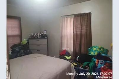 4239 N 38th St, Milwaukee, WI 53216 - Photo 6