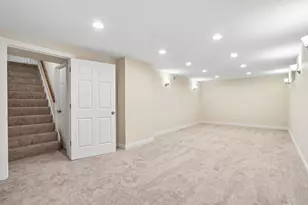 4628 N Hollywood Ave, Whitefish Bay, WI 53211 - Photo 34