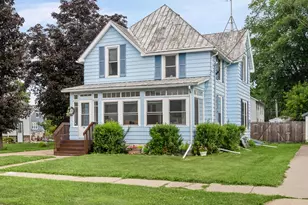420 Monroe St, Sparta, WI 54656 - Photo 2