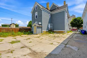 730 Park Ave, Racine, WI 53403 - Photo 38