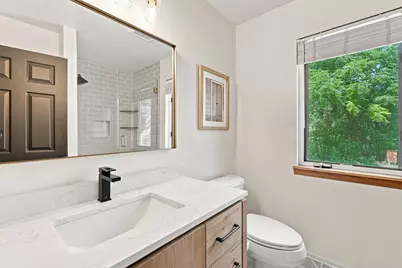 19800 W Briar Ridge Dr, Brookfield, WI 53045 - Photo 46