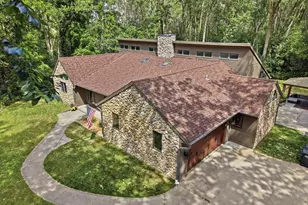 19800 W Briar Ridge Dr, Brookfield, WI 53045 - Photo 78