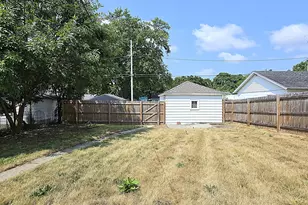 3337 N 83rd St, Milwaukee, WI 53222 - Photo 36