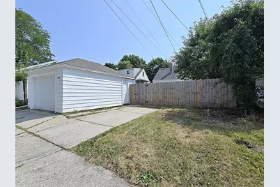 3337 N 83rd St, Milwaukee, WI 53222 - Photo 38