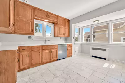 208 W Chestnut St, Port Washington, WI 53074 - Photo 6