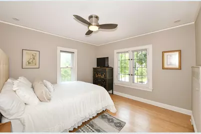 2510 N Harding Blvd, Wauwatosa, WI 53226 - Photo 26
