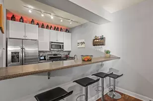 1905 N Water St, Milwaukee, WI 53202 - Photo 12