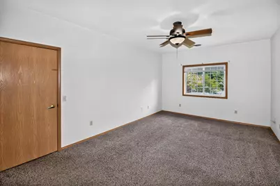 140 W Commerce Blvd #311, Slinger, WI 53086 - Photo 14