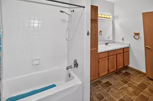 140 W Commerce Blvd, Slinger, WI 53086 - Photo 22