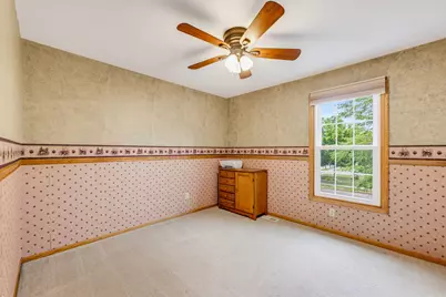 688 W Hickory Ln, Saukville, WI 53080 - Photo 28