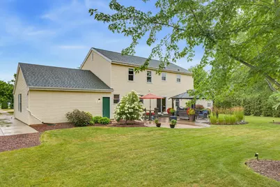 688 W Hickory Ln, Saukville, WI 53080 - Photo 36