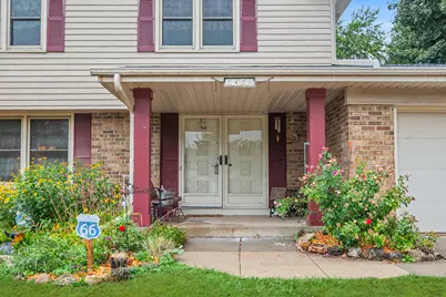 2420  Saratoga Rd, Waukesha, WI 53186 - Photo 6