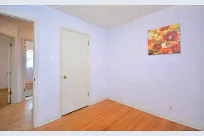 3438 S 81st St, Milwaukee, WI 53219 - Photo 12