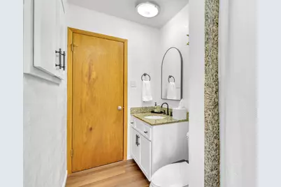 2917 S 15th St, Sheboygan, WI 53081 - Photo 10