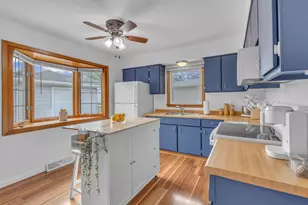 2917 S 15th St, Sheboygan, WI 53081 - Photo 4
