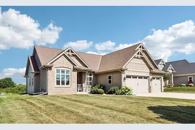517  Spur Rd, Slinger, WI 53086 - Photo 2