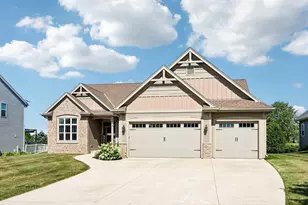 517 Spur Rd, Slinger, WI 53086 - Photo 6
