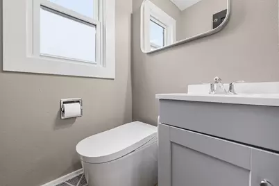 525 W Loos St, Hartford, WI 53027 - Photo 22