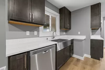 525 W Loos St, Hartford, WI 53027 - Photo 12