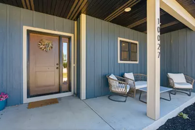10027  Camelot Dr, Racine, WI 53406 - Photo 2