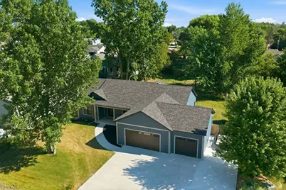 10027  Camelot Dr, Racine, WI 53406 - Photo 54