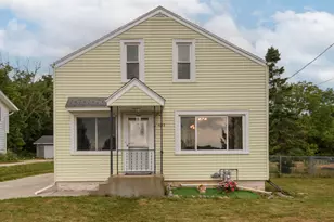 4013 S 40th St, Greenfield, WI 53221 - Photo 28