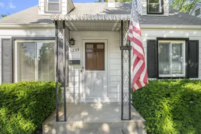 3235 N 88th St, Milwaukee, WI 53222 - Photo 2