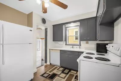 3235 N 88th St, Milwaukee, WI 53222 - Photo 8