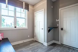 3122 Mendota Ct, Summit, WI 53066 - Photo 14