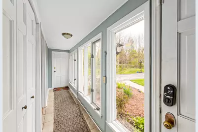 825  Lone Tree Rd, Elm Grove, WI 53122 - Photo 4