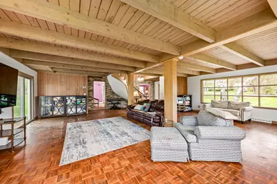 825  Lone Tree Rd, Elm Grove, WI 53122 - Photo 6