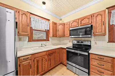 216 W Main St, Wales, WI 53183 - Photo 16