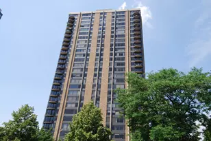 929 N Astor St, Milwaukee, WI 53202 - Photo 46