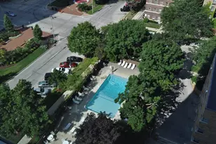 929 N Astor St, Milwaukee, WI 53202 - Photo 34