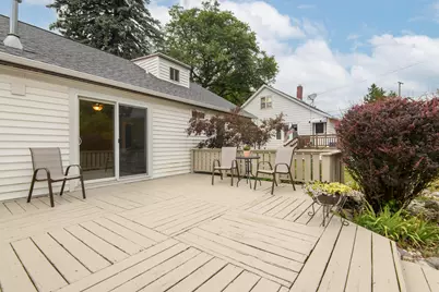 122  Elm St, Pewaukee, WI 53072 - Photo 42