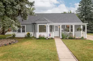 122 Elm St, Pewaukee, WI 53072 - Photo 50