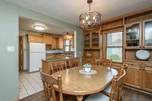 122 Elm St, Pewaukee, WI 53072 - Photo 12