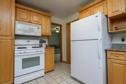 122  Elm St, Pewaukee, WI 53072 - Photo 18