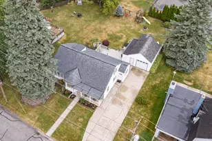 122 Elm St, Pewaukee, WI 53072 - Photo 52