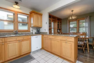 122 Elm St, Pewaukee, WI 53072 - Photo 16