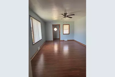 2900  Drexel Ave, Racine, WI 53403 - Photo 10
