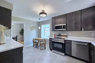 3756 N 100th St, Milwaukee, WI 53222 - Photo 8