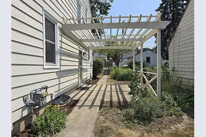 3756 N 100th St, Milwaukee, WI 53222 - Photo 50