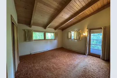 10117 N Greenview Dr, Mequon, WI 53092 - Photo 14