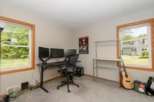 8991 S 29th St, Franklin, WI 53132 - Photo 16