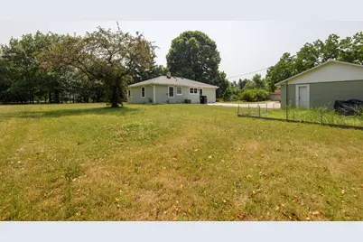 8991 S 29th St, Franklin, WI 53132 - Photo 22
