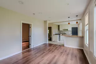 908 W Hadley St, Milwaukee, WI 53206 - Photo 2