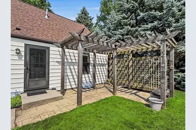 708 S 110th St, West Allis, WI 53214 - Photo 26