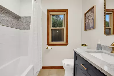 8824 W Harrison Ave, West Allis, WI 53227 - Photo 16