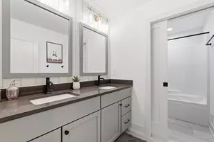 14141 N Lake Shore Dr, Mequon, WI 53097 - Photo 20